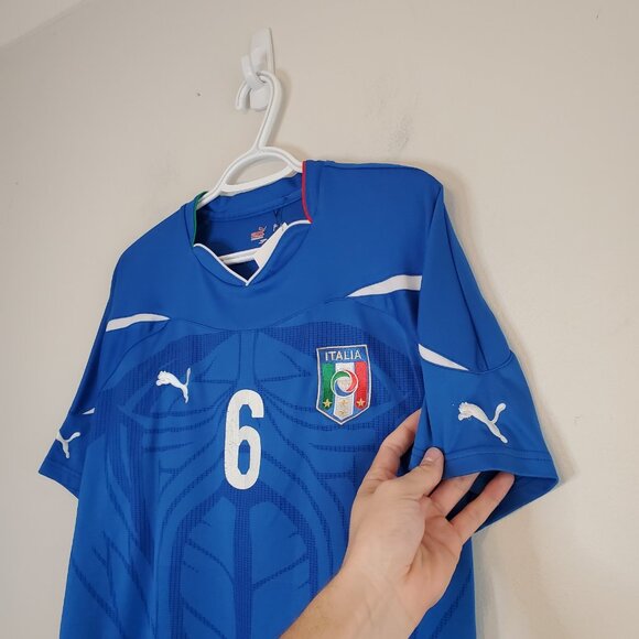 NOT FOR SALE Poshmark will Restrict Sellers Accounts If We Delete Too Many Items - Picture 3 of 6